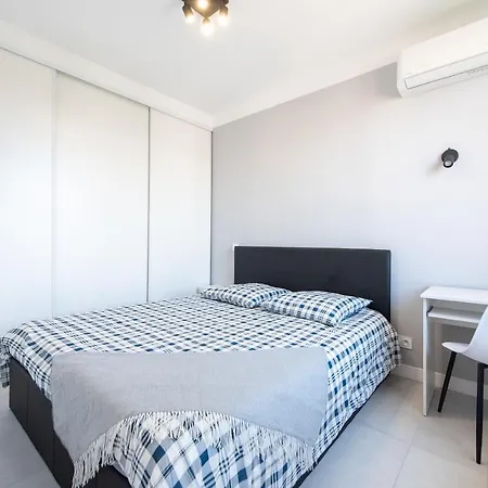 Апартаменты Velleda *